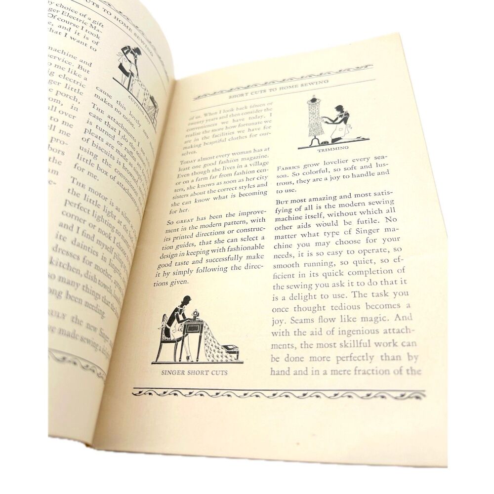 1920's Singer Sewing Guide Book - Picture 6 of 6